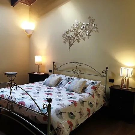 Il Bosco Di Costanza E Ines *
